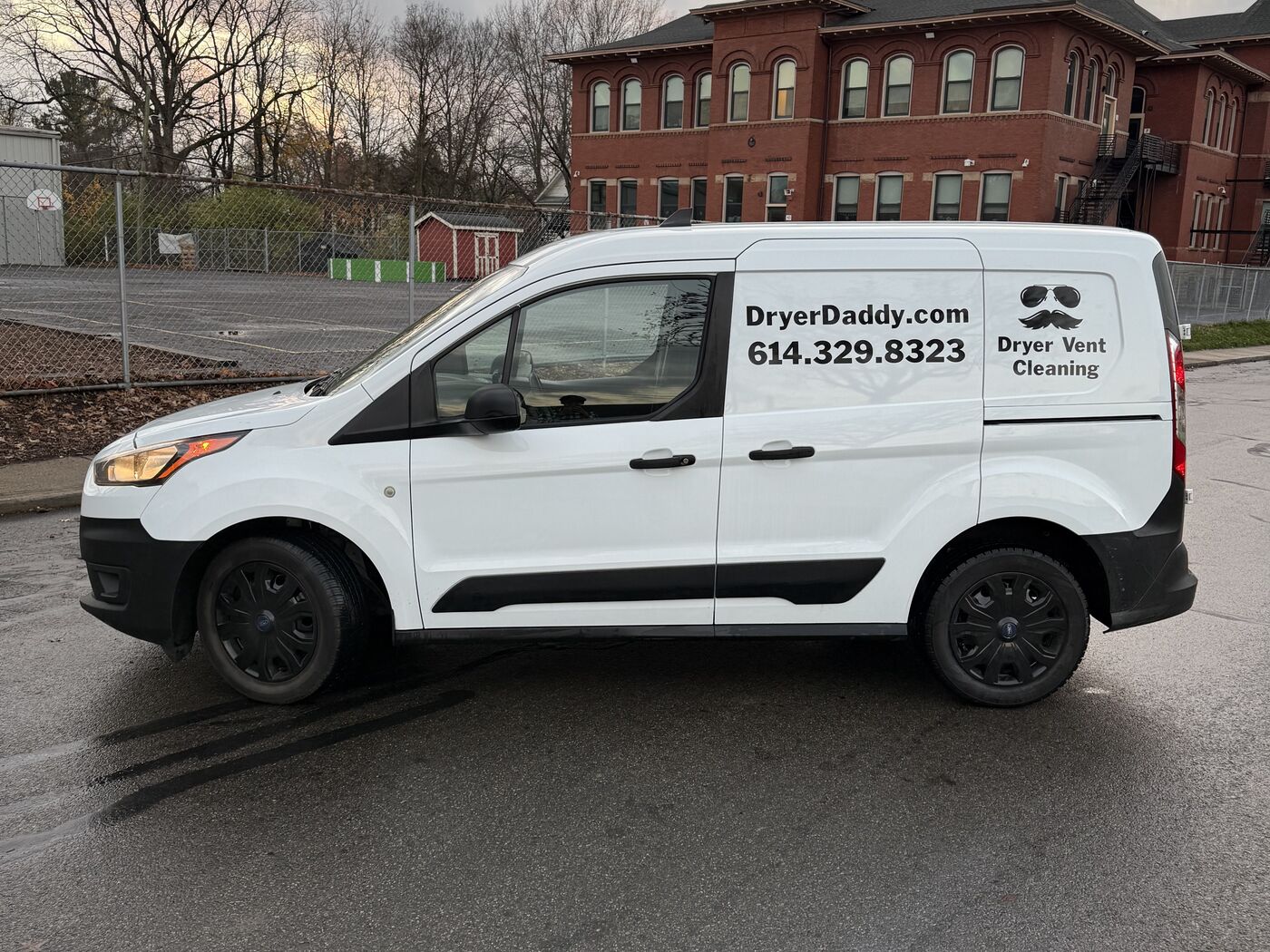 The Dryer Daddy van parked outside a Central Ohio community building